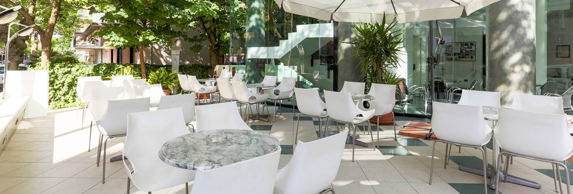 colorhotelrimini it hotel 001